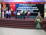 Đc Lê Bá Nguyên thừa ủy quyền Chủ tịch Nước trao Huân chương Độc lập hạng Nhất cho CNVCLĐ và Công đoàn tỉnh QT