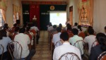 Đ/c Trương Thị Quảng Sơn - Phó Ban Tuyên giáo LĐLĐ tỉnh triển khai các nội dung tập huấn