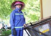 Công nhân vệ sinh môi trường “Giỏi việc nước, đảm việc nhà”