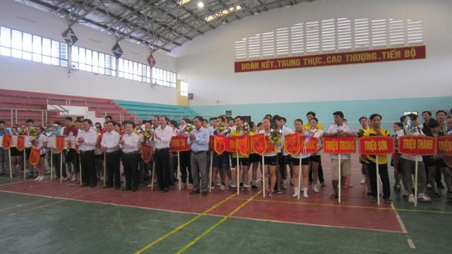 Giải cầu lông CNVCLĐ huyện Triệu Phong