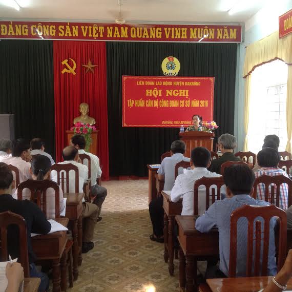 LĐLĐ huyện ĐaKrông: Tập huấn cán bộ công đoàn cơ sở năm 2016