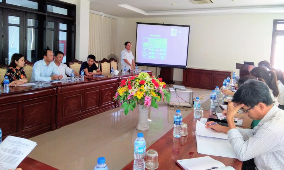 Đ/c Nguyễn Thế Lập - Chủ tịch LĐLĐ tỉnh phát biểu tại buổi sinh hoạt