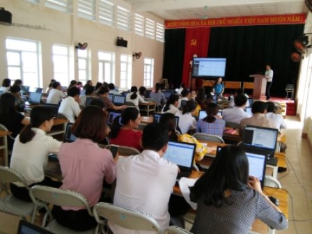 LĐLĐ huyện Hải Lăng: Tập huấn phần mềm quản lý và đổi thẻ đoàn viên công đoàn