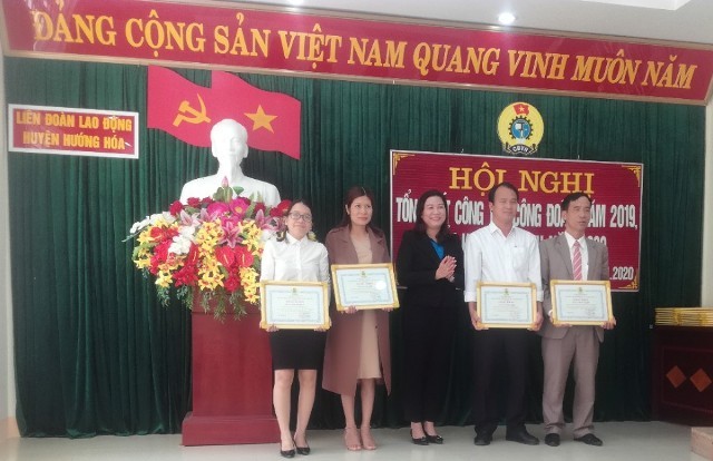 LĐLĐ huyện Hướng Hoá: Tổng kết hoạt động công đoàn năm 2019