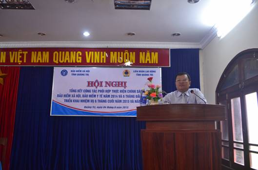 Ông Hồ Sỹ Nam, Phó Giám đốc BHXH tỉnh phát biểu khai mạc Hội nghị