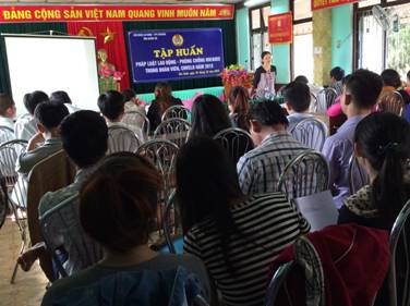 Lớp tập huấn pháp luật lao động, phòng chống HIV/AIDS do LĐLĐ huyện Gio Linh tổ chức