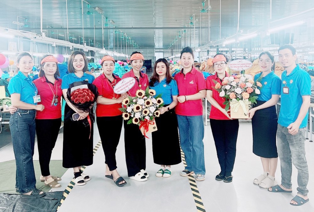 Công đoàn cơ sở Công ty TNHH MTV Dụng cụ du lịch Jinquan Việt Nam luôn đồng hành với người lao động -Ảnh: JINQUANVN