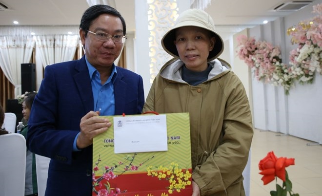 Tet Sum Vay
